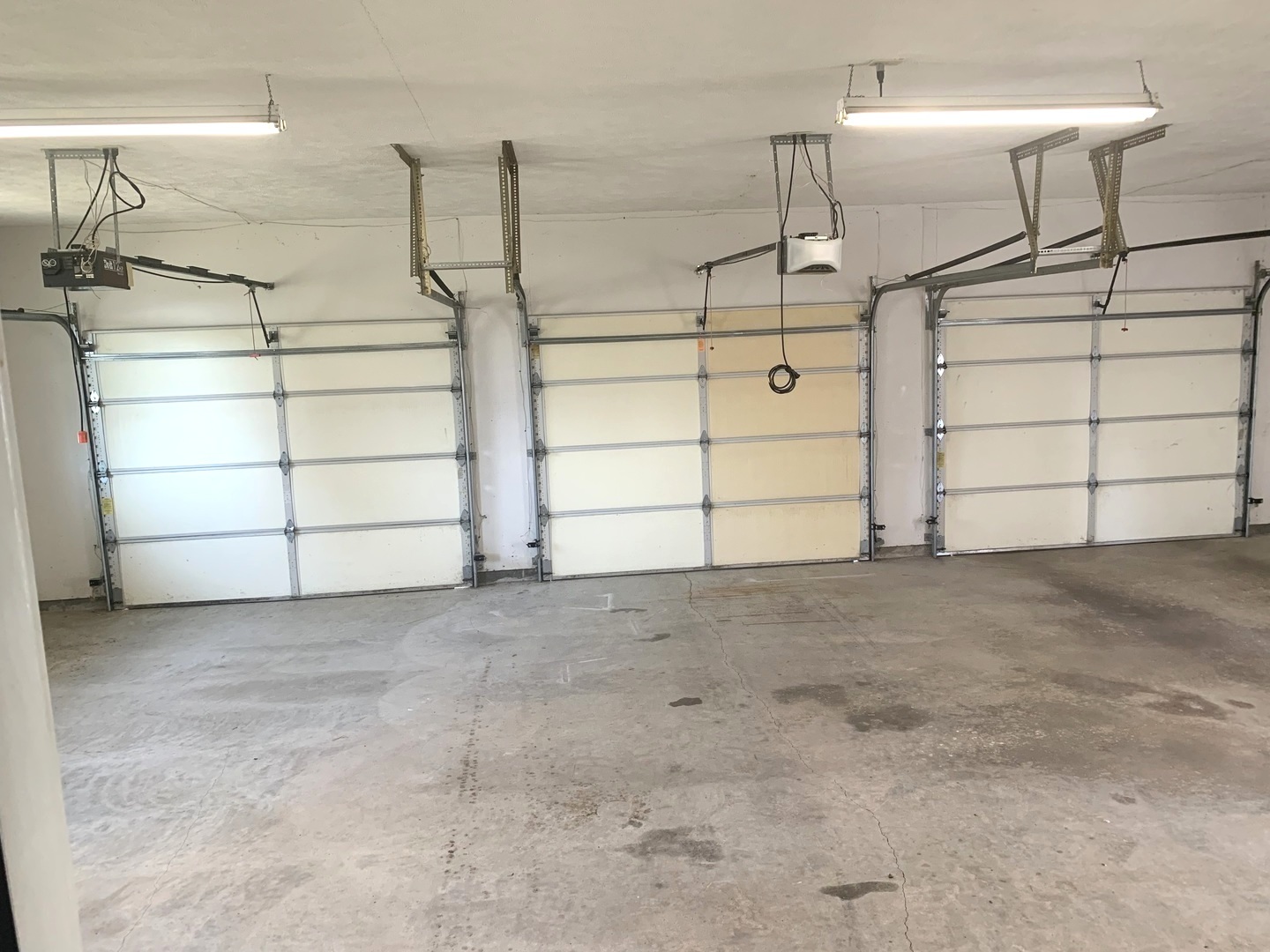 711 N West Street, Leroy, IL 61752