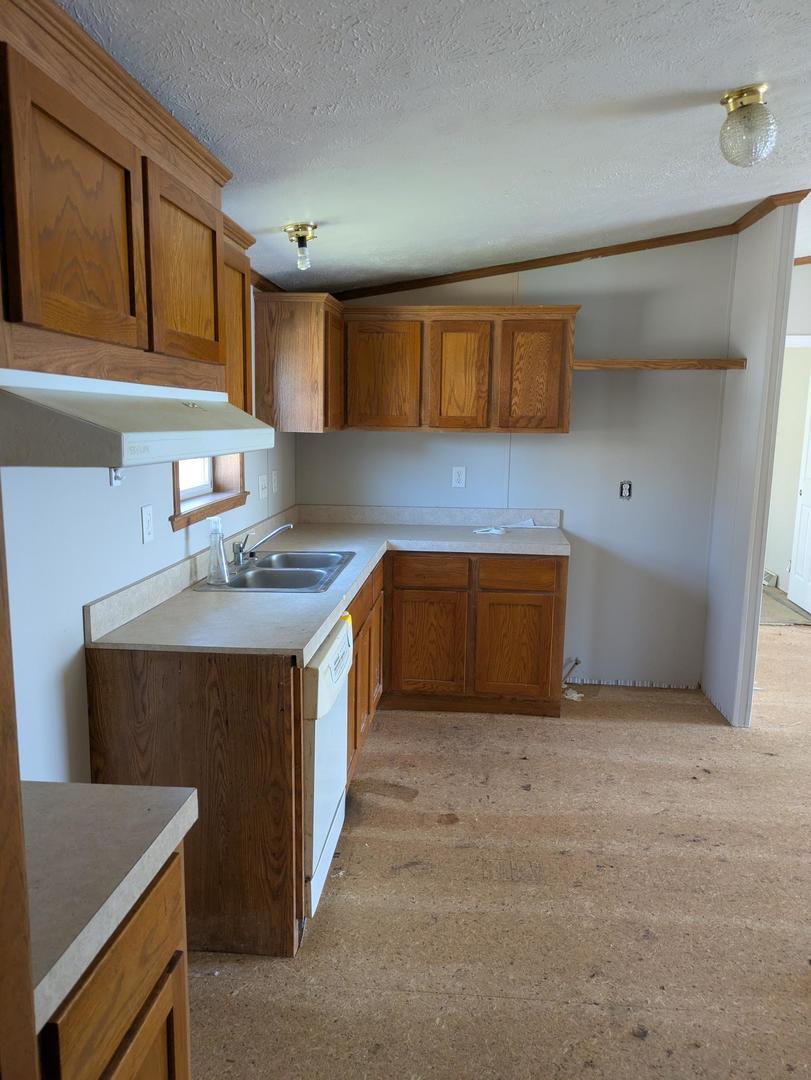 54 Beacon Bay, Lakemoor, IL 60050