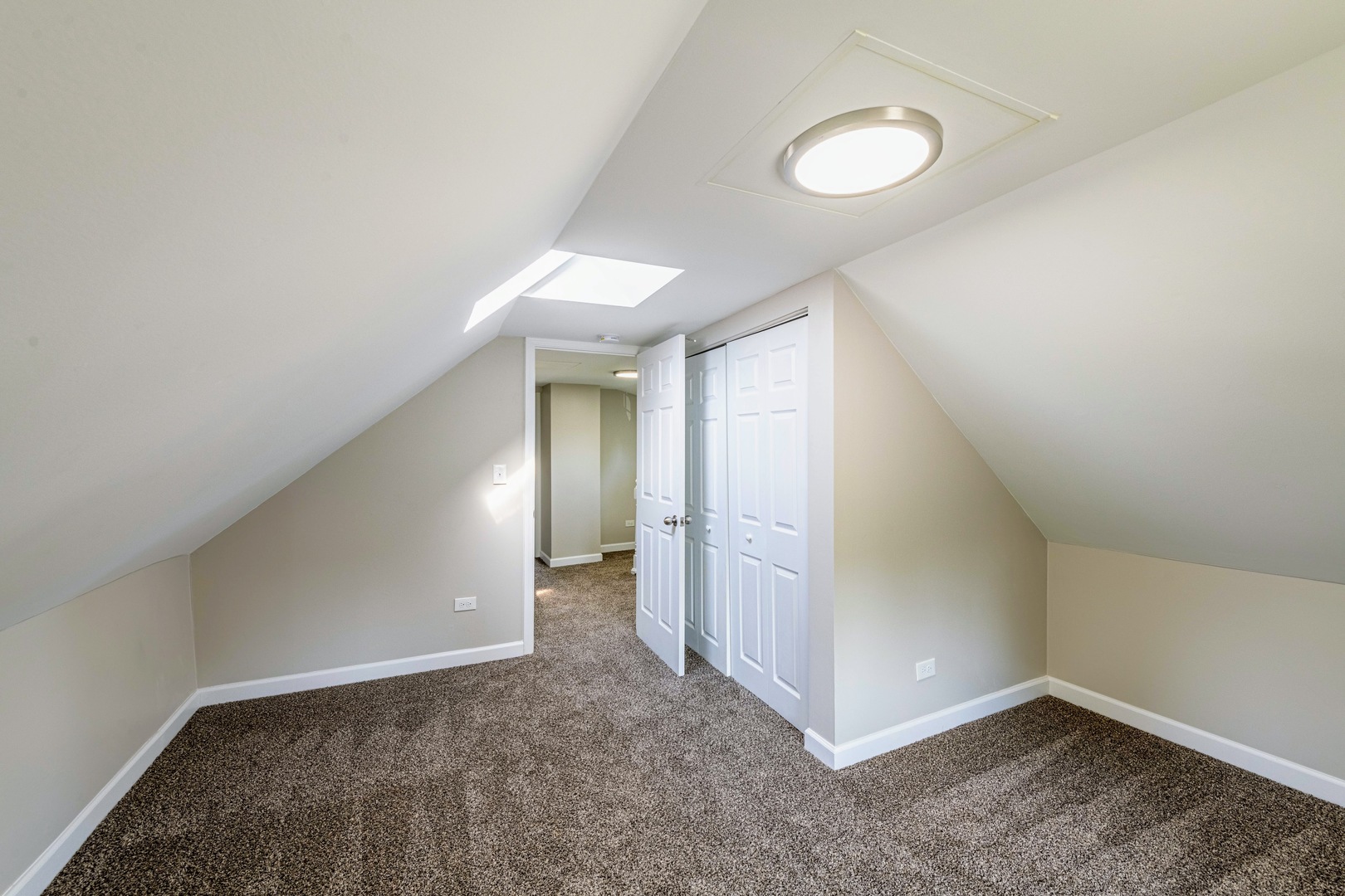 3340 Maple Avenue, Brookfield, IL 60513