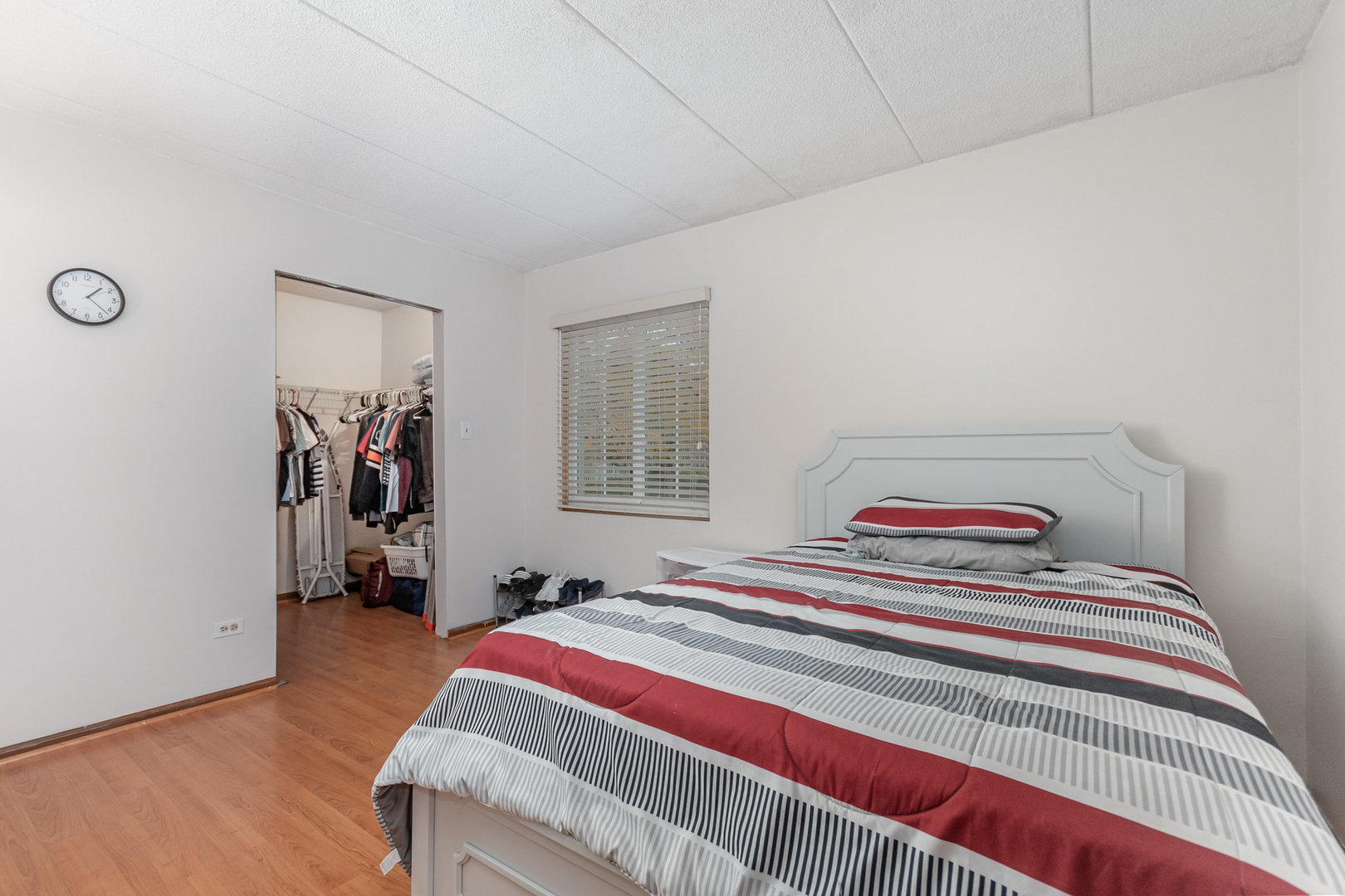 4219 W 76th Street #106, Chicago, IL 60652