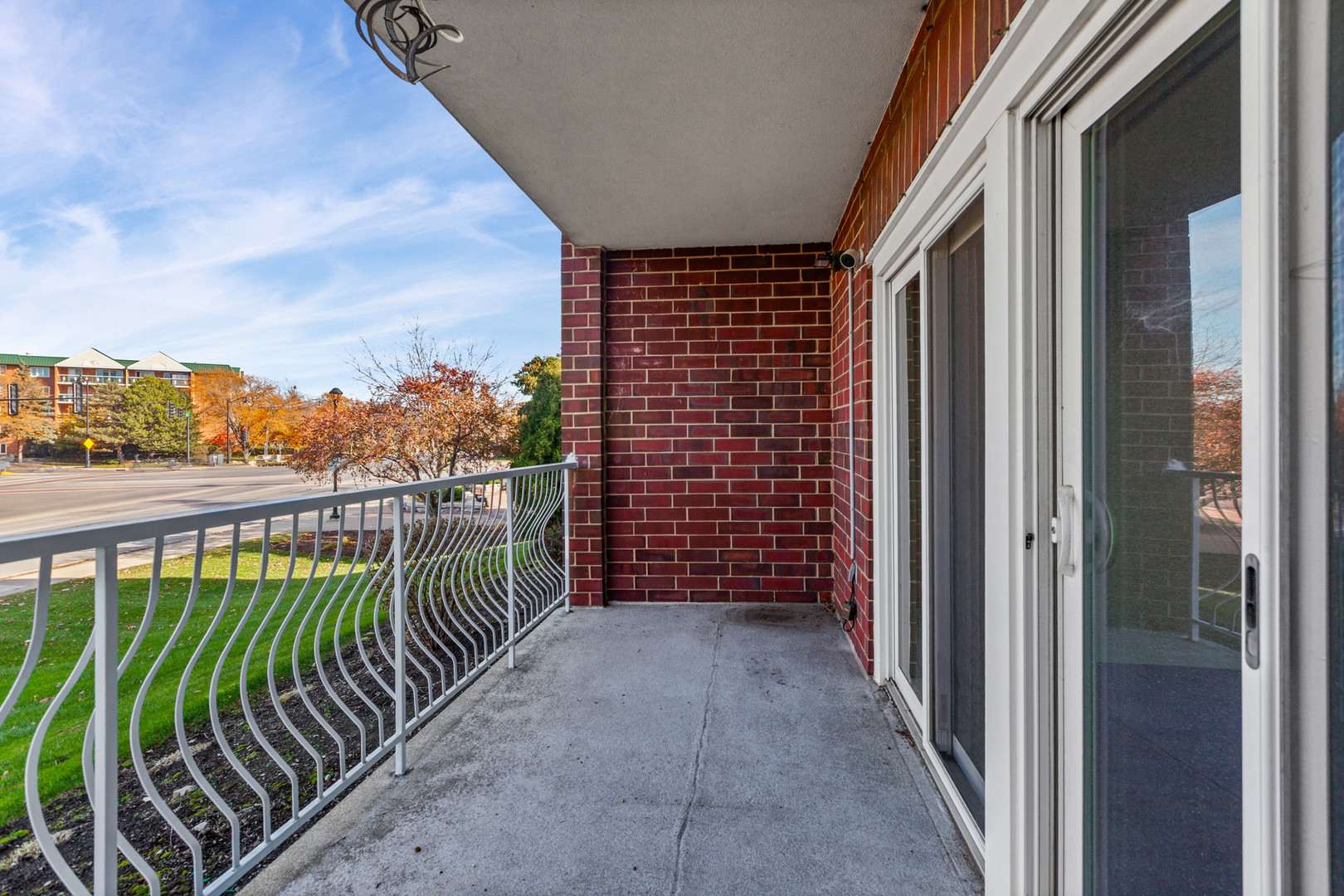 7021 W Touhy Avenue #207, Niles, IL 60714