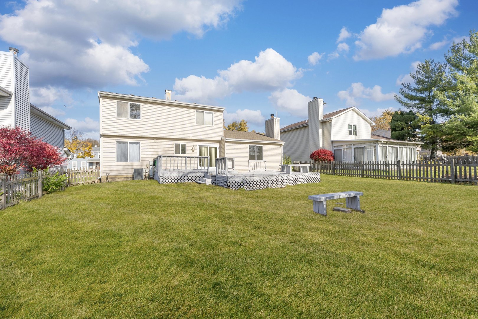 1021 Shedron Way, Lombard, IL 60148