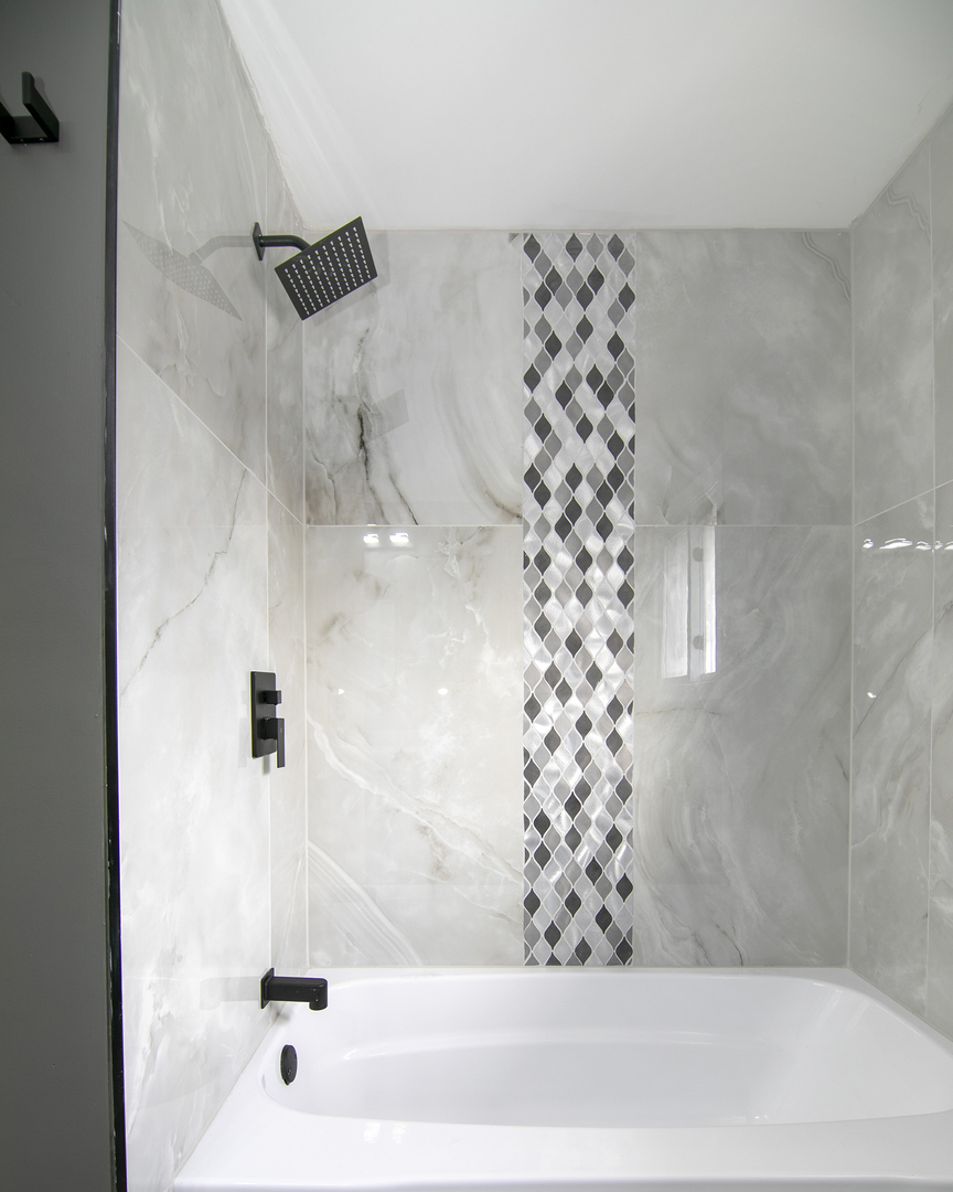 759 Mcarthur Court, Dolton, IL 60419