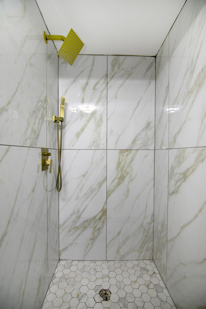 759 Mcarthur Court, Dolton, IL 60419