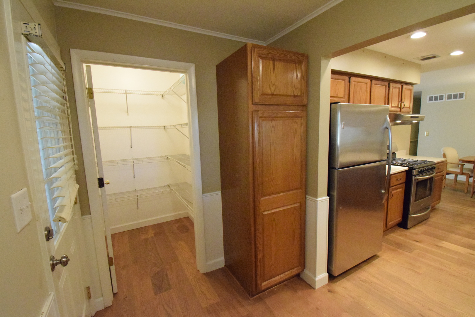 1000 Apple Valley Drive, Bartlett, IL 60103