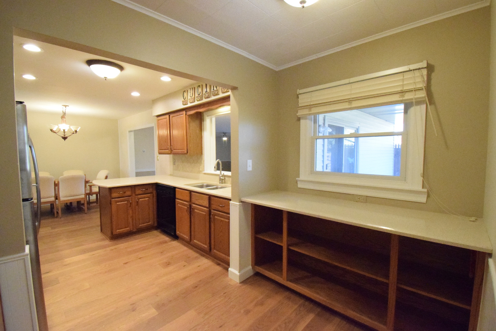 1000 Apple Valley Drive, Bartlett, IL 60103