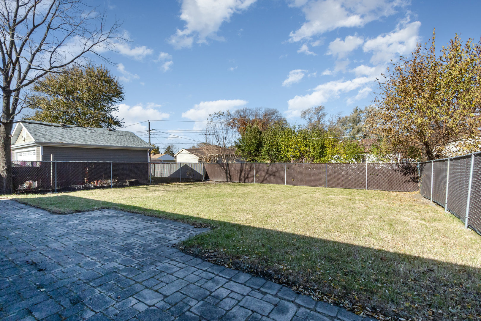 7726 W 80th Place, Bridgeview, IL 60455