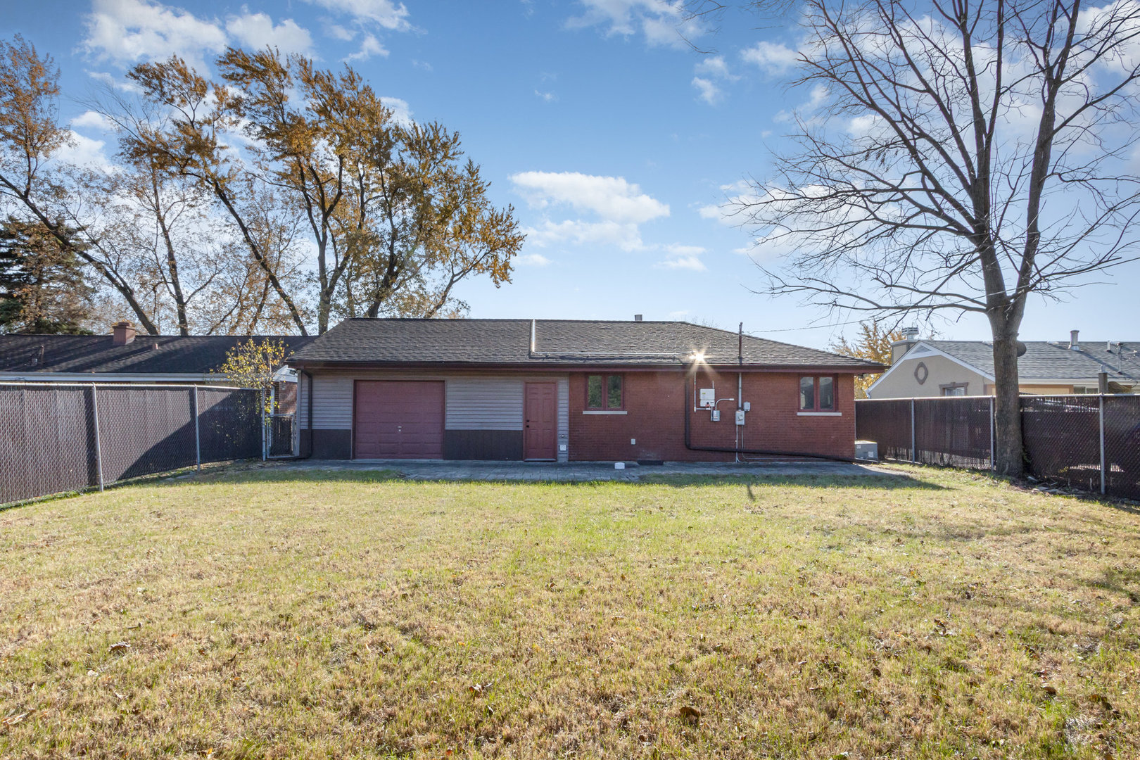 7726 W 80th Place, Bridgeview, IL 60455