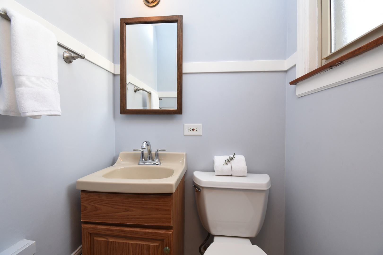 6 S Wa Pella Avenue, Mount Prospect, IL 60056