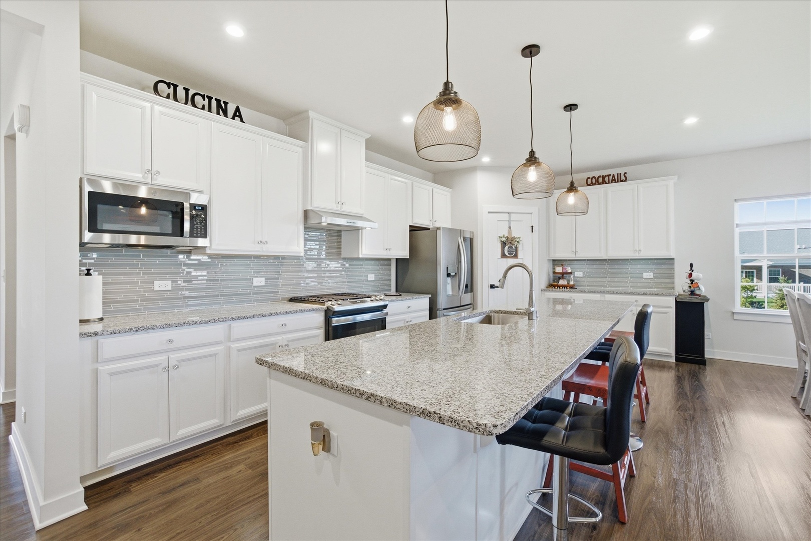 1851 Glenlake Court, New Lenox, IL 60451