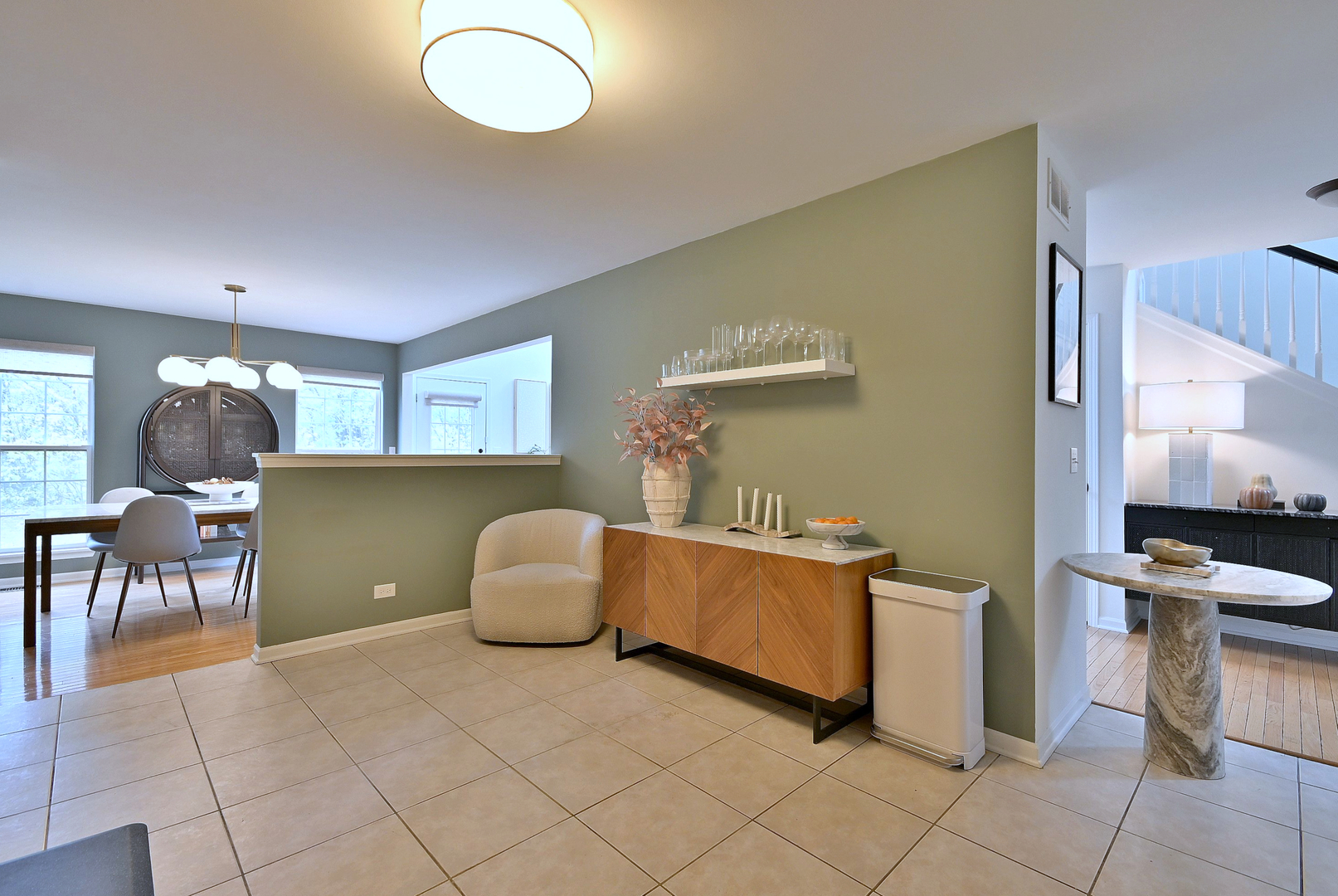 3207 Foxridge Court, Woodridge, IL 60517