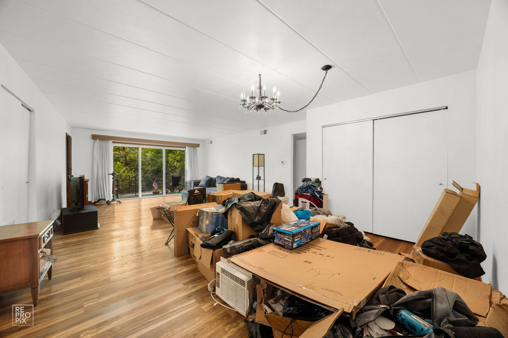 8604 W 95 Place #102, Hickory Hills, IL 60457