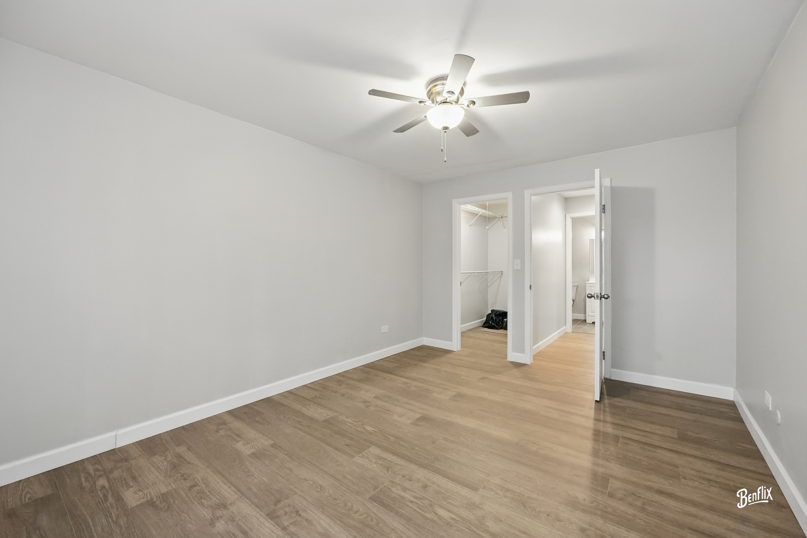 5500 Carriageway Drive #213, Rolling Meadows, IL 60008