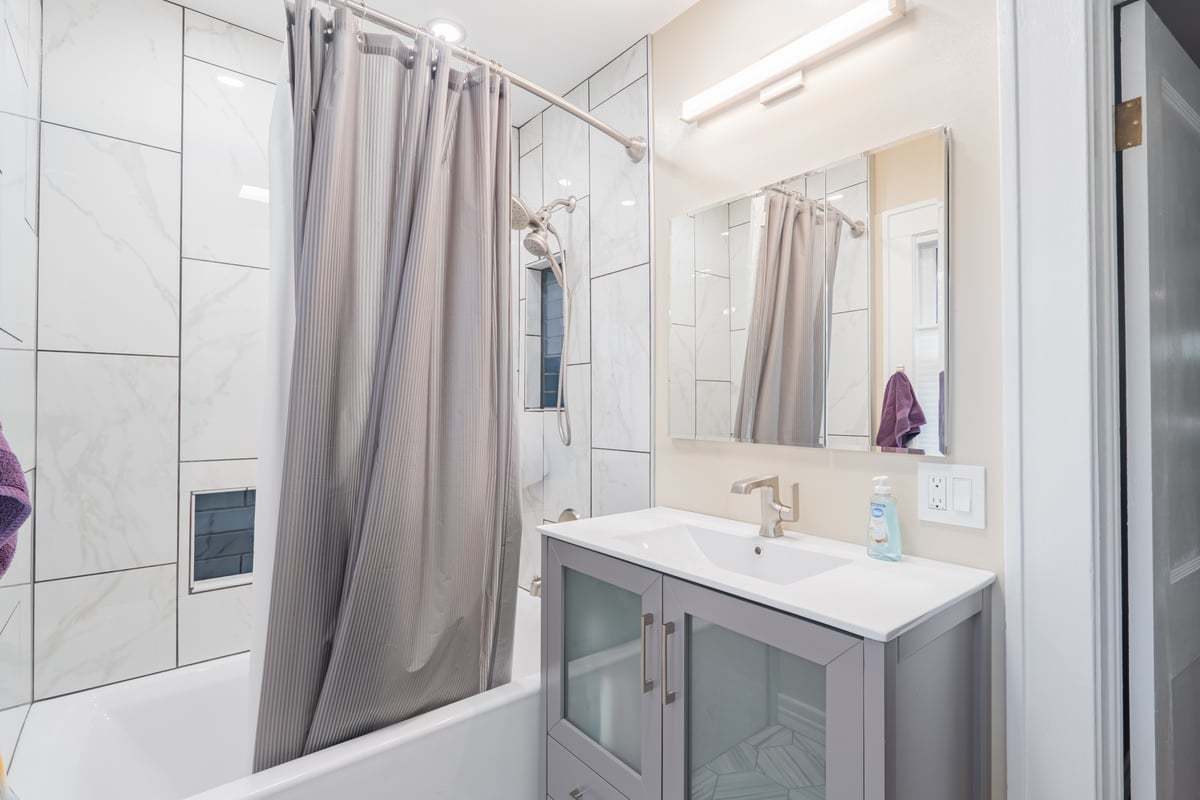 412 W Virginia Avenue, Normal, IL 61761