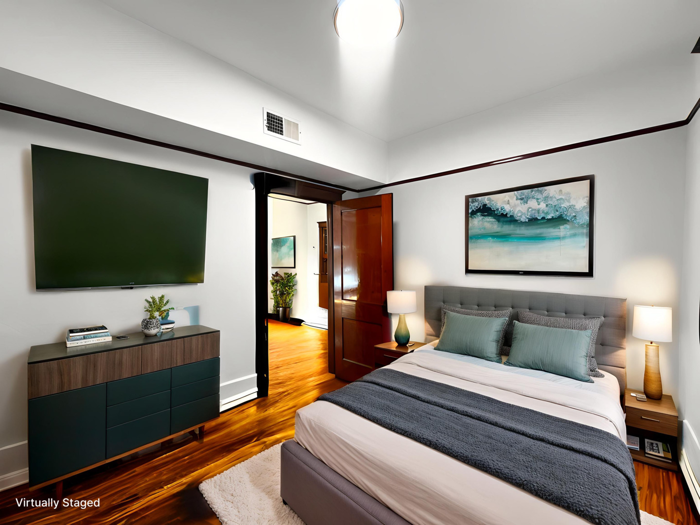 2340 W Thomas Street #2F, Chicago, IL 60622