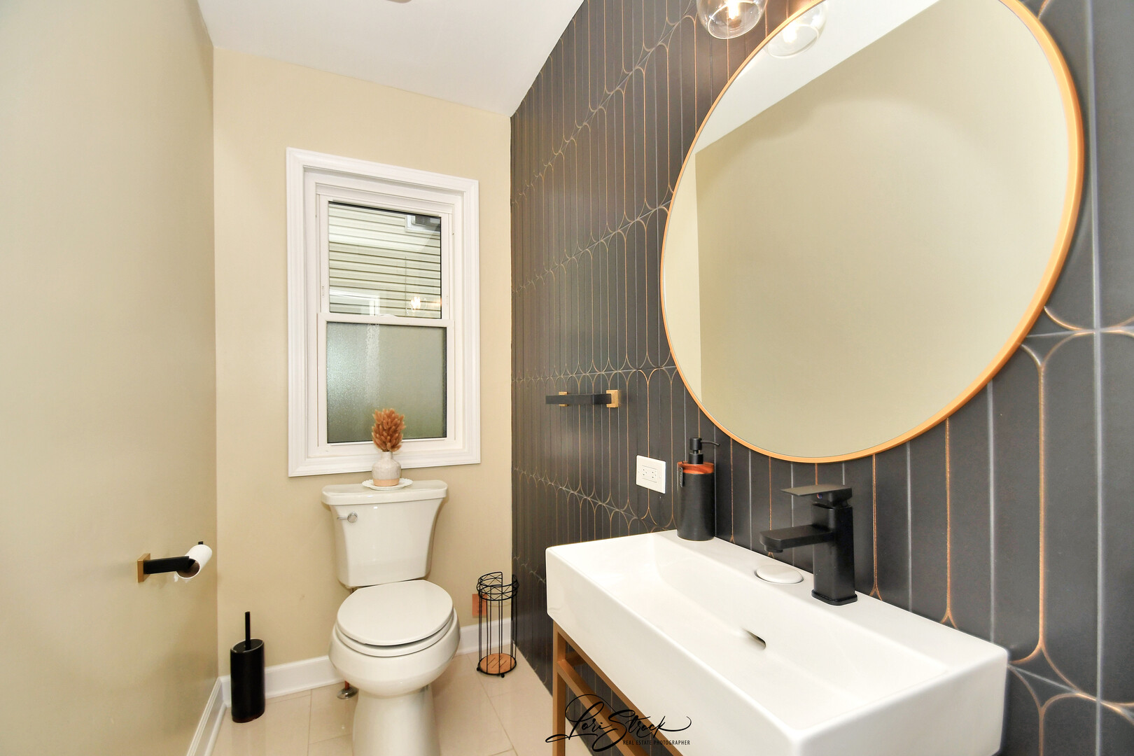 635 E Prairie Avenue, Lombard, IL 60148