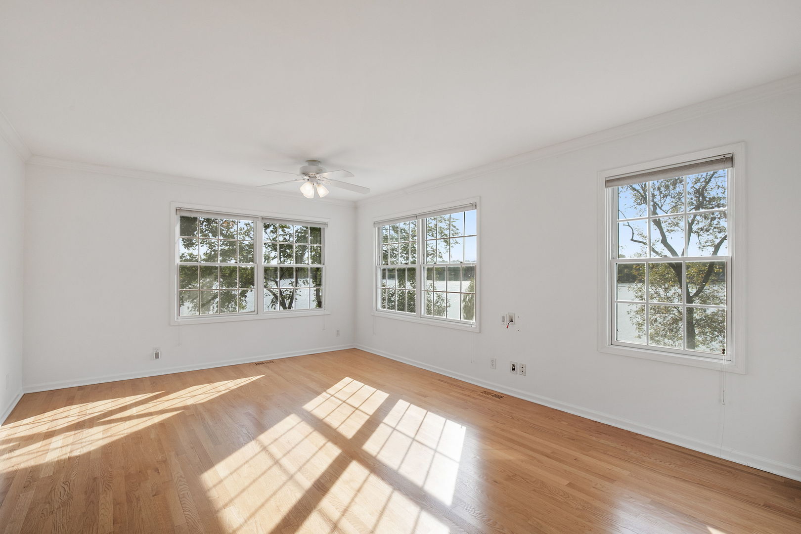 101 Burton Street, Grayslake, IL 60030