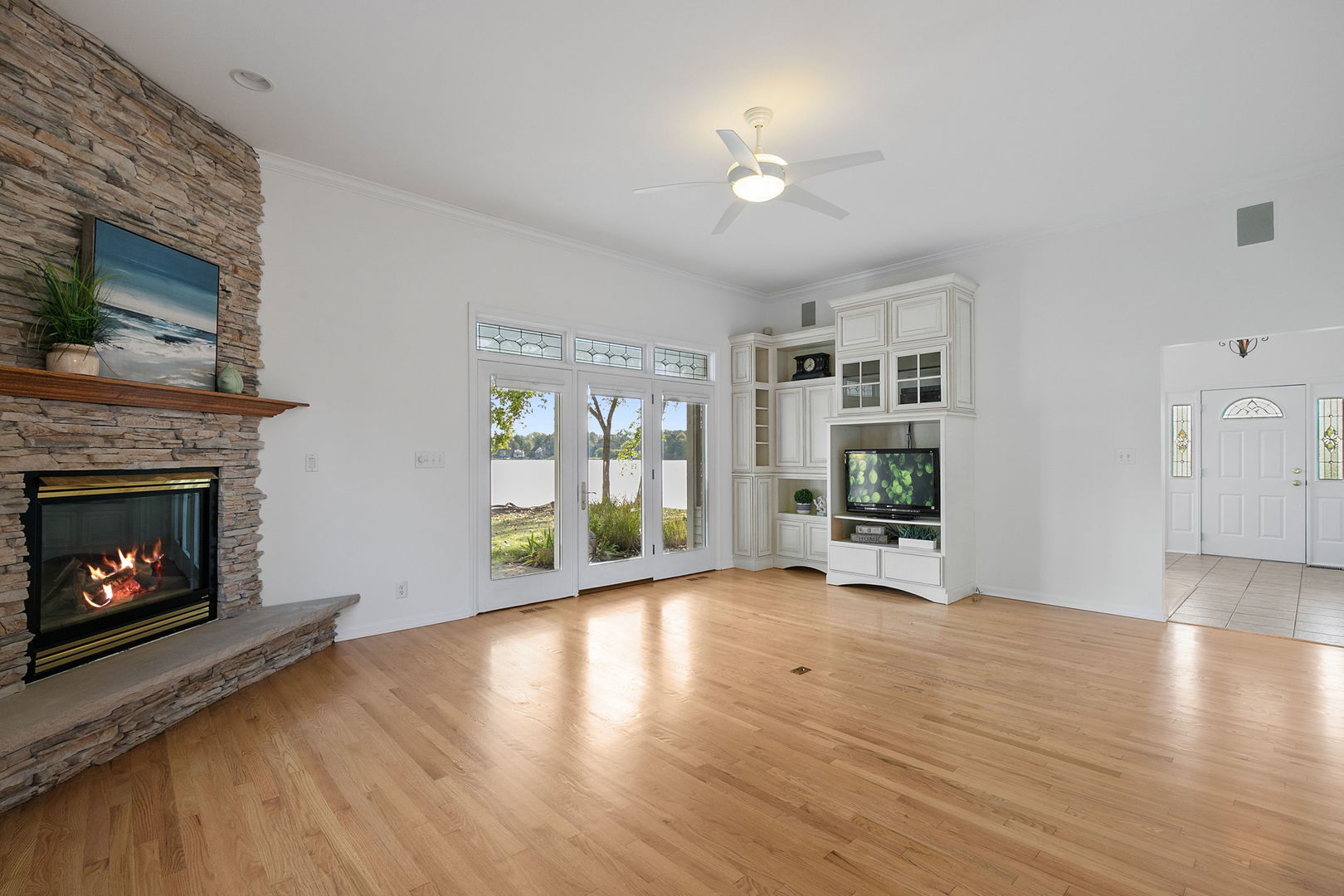 101 Burton Street, Grayslake, IL 60030