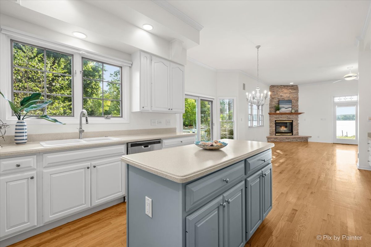 101 Burton Street, Grayslake, IL 60030