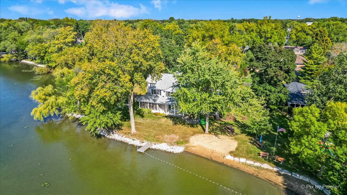 101 Burton Street, Grayslake, IL 60030