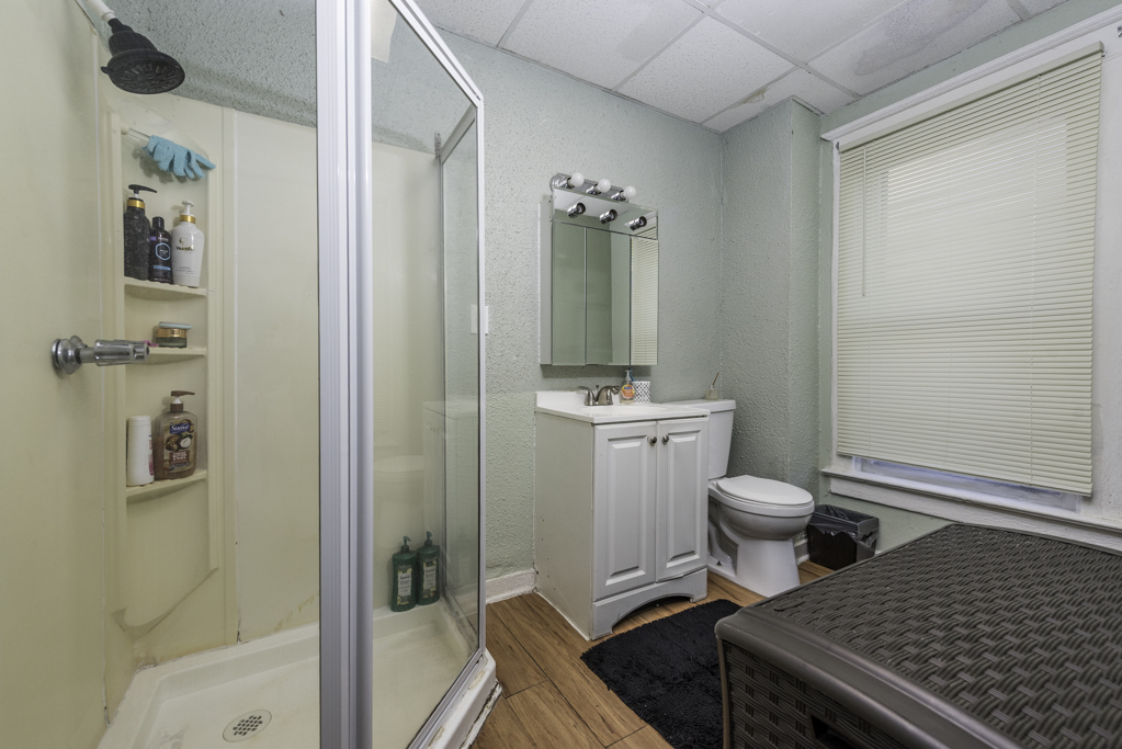 2406 Gilead Avenue, Zion, IL 60099