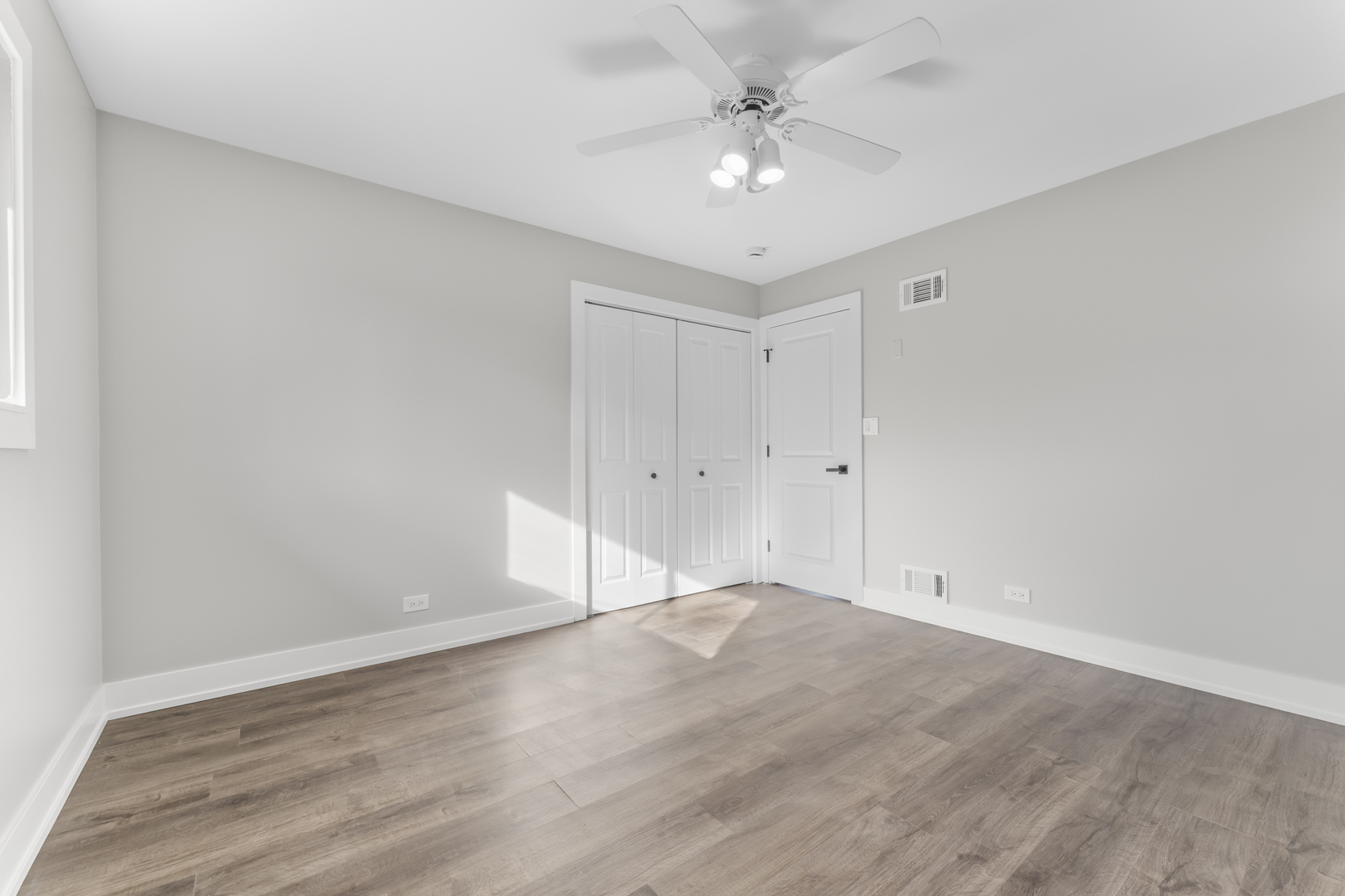 634 N Kenilworth Avenue, Elmhurst, IL 60126