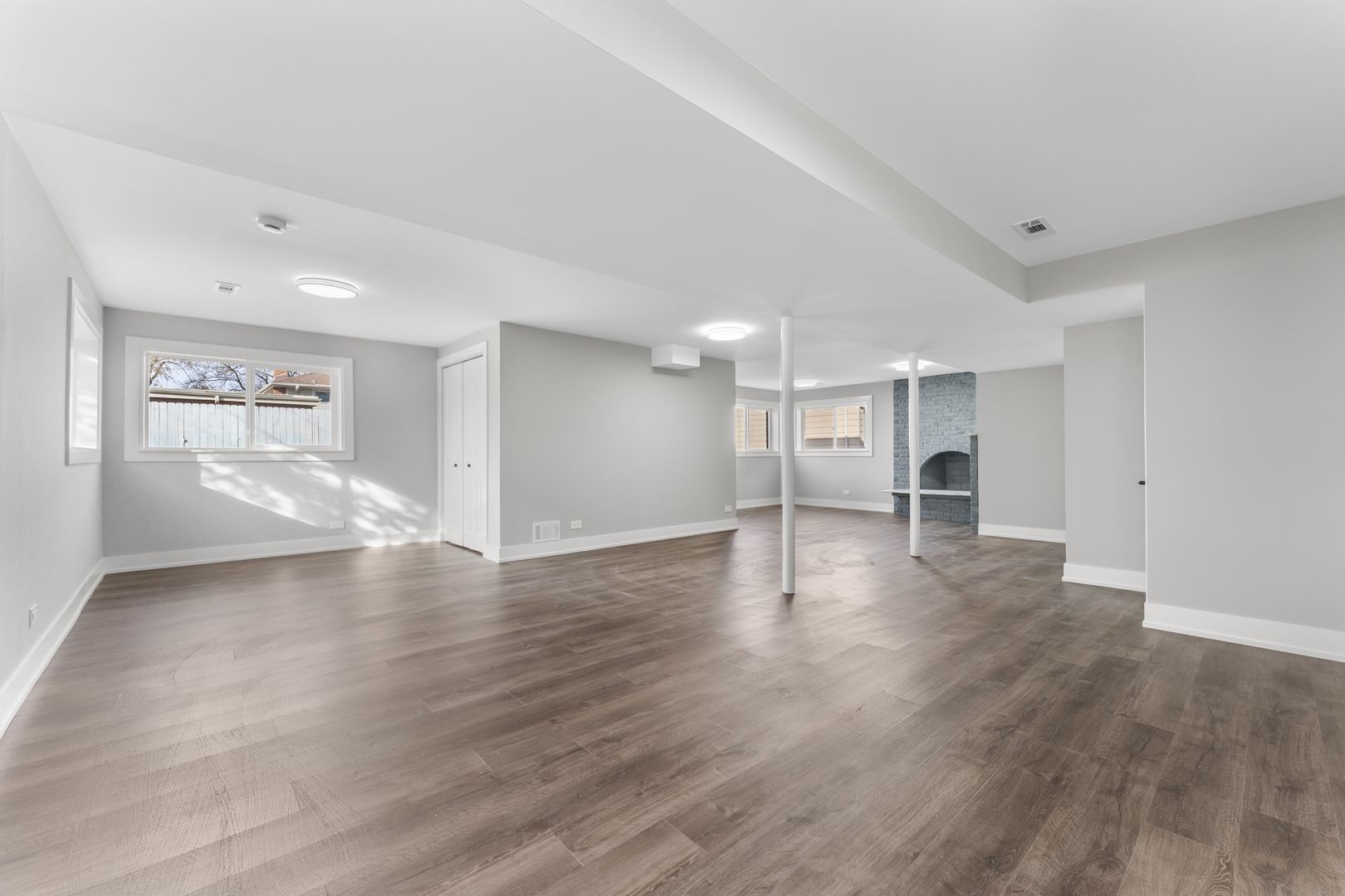 634 N Kenilworth Avenue, Elmhurst, IL 60126