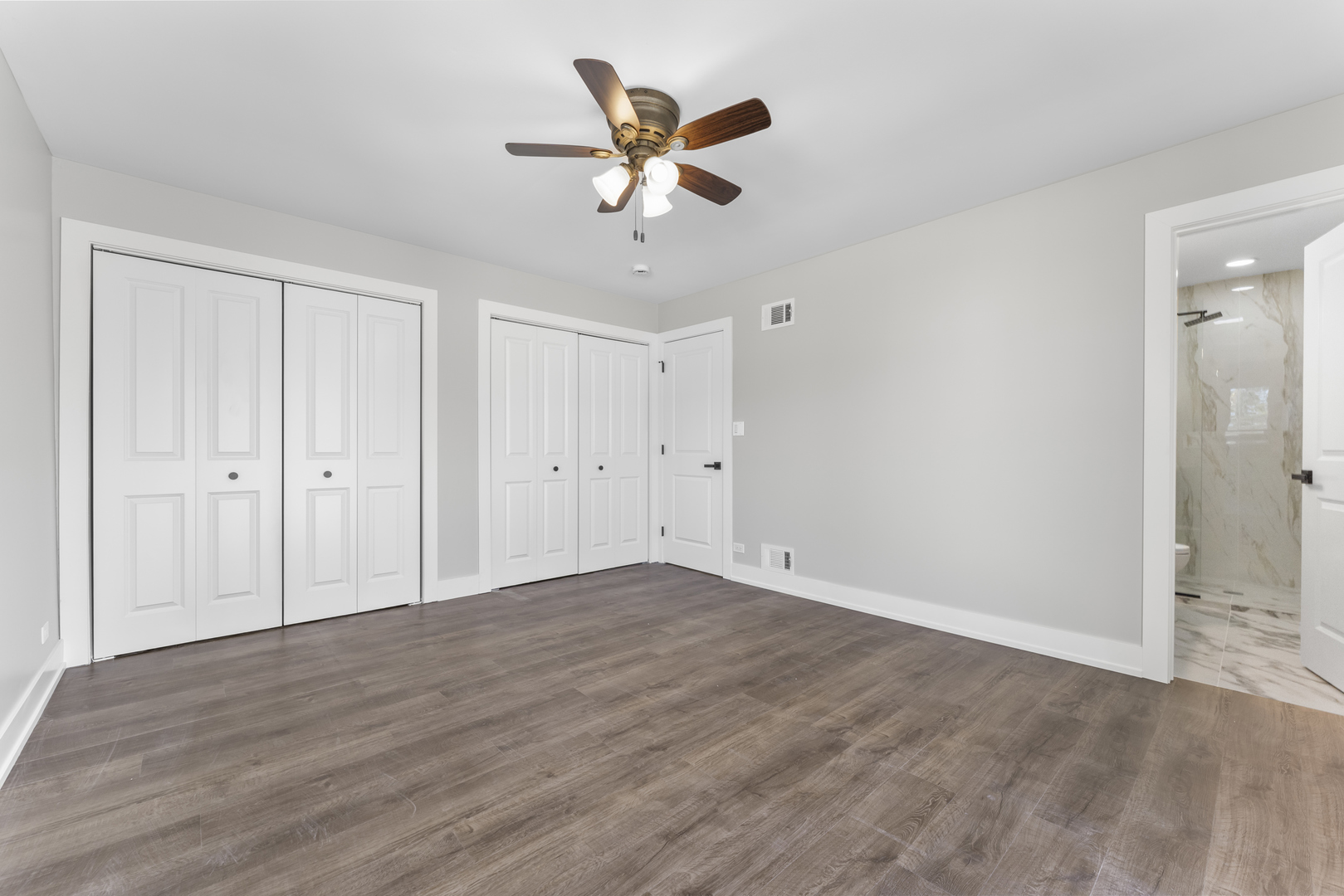 634 N Kenilworth Avenue, Elmhurst, IL 60126