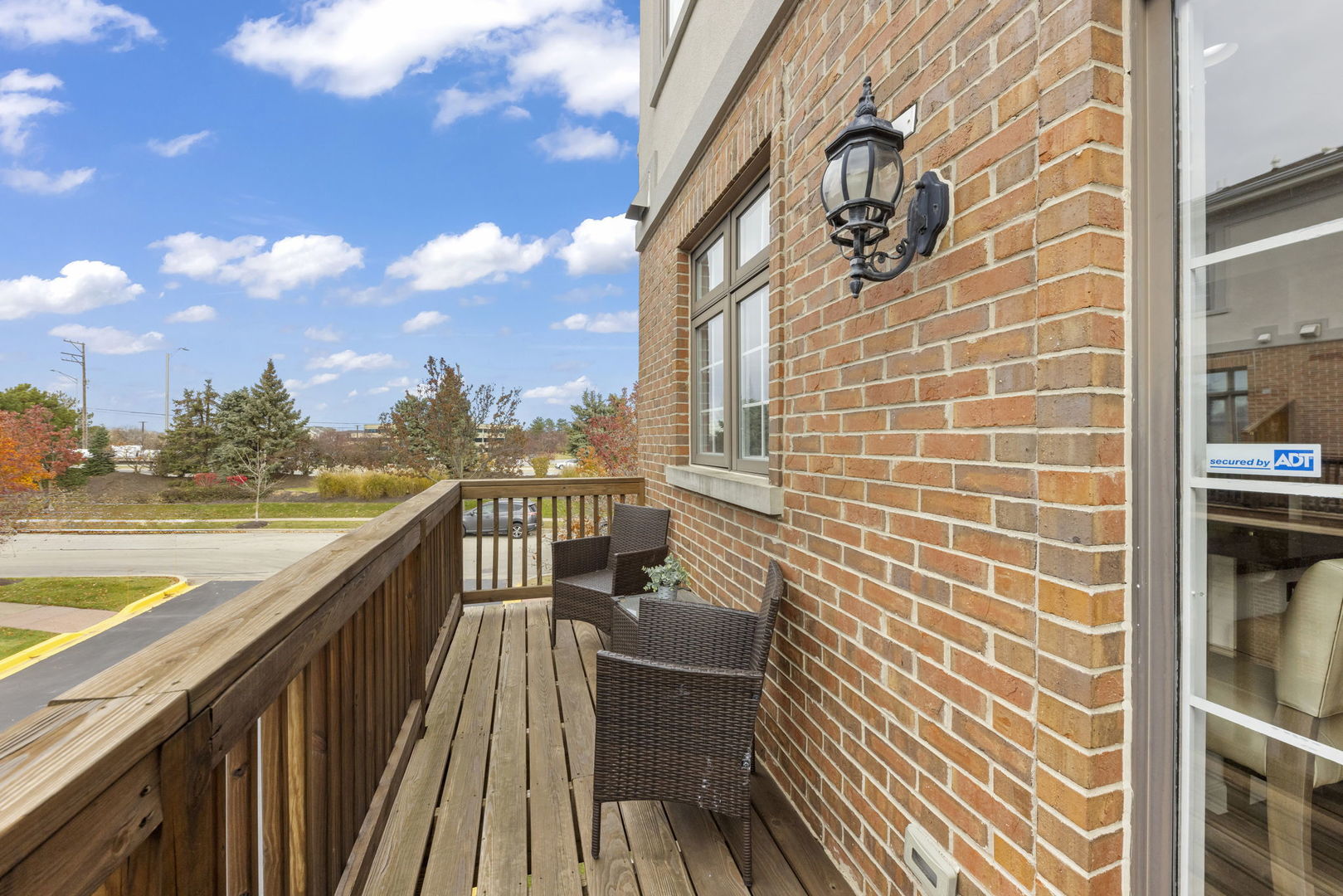 1804 Alta Vista Court, Naperville, IL 60563