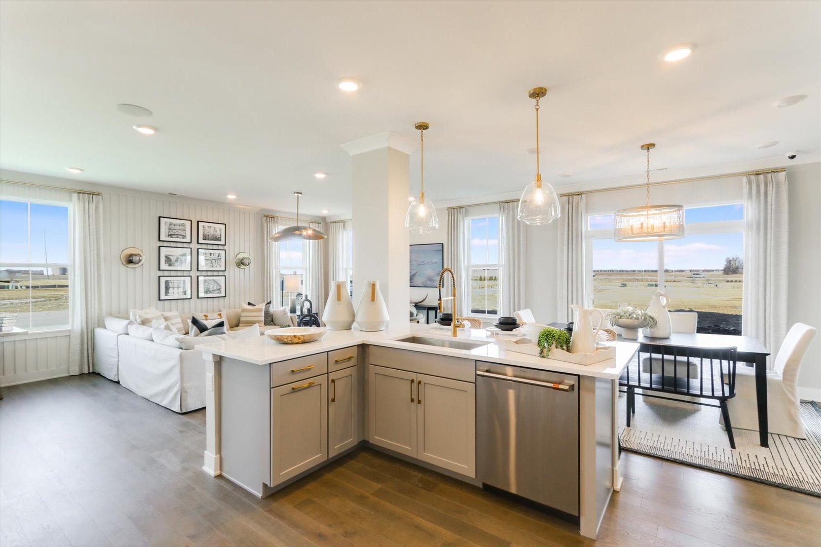 25452 W Emory Lane, Plainfield, IL 60544