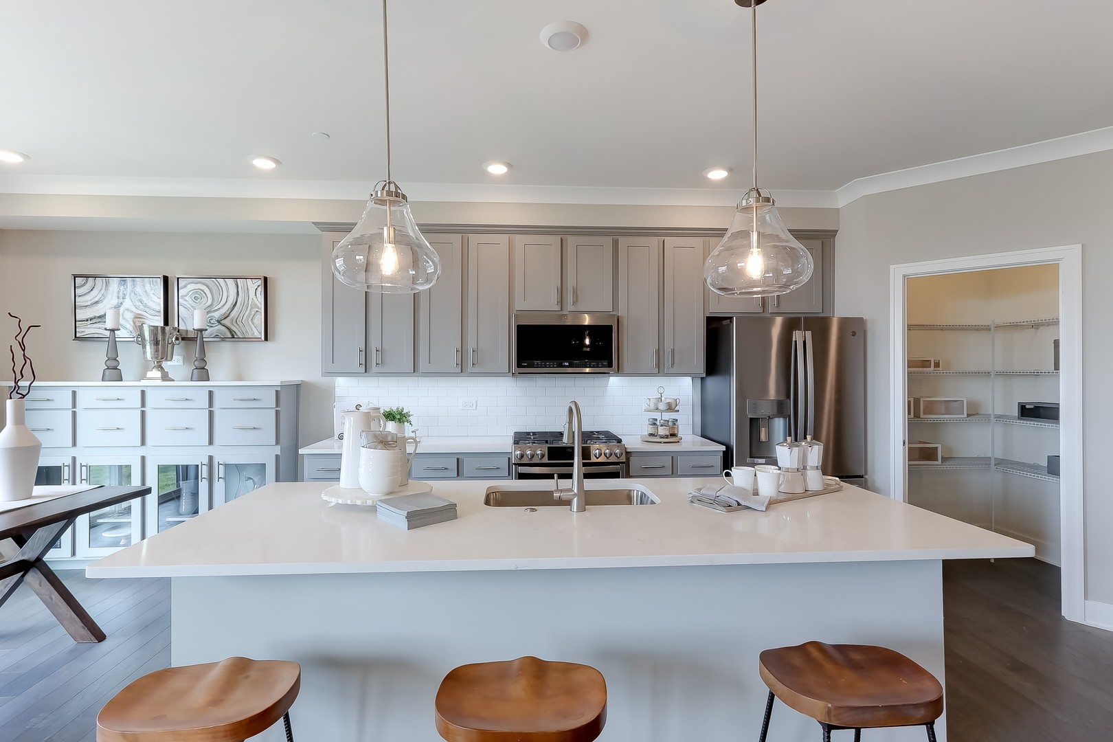 25450 W Emory Lane, Plainfield, IL 60544