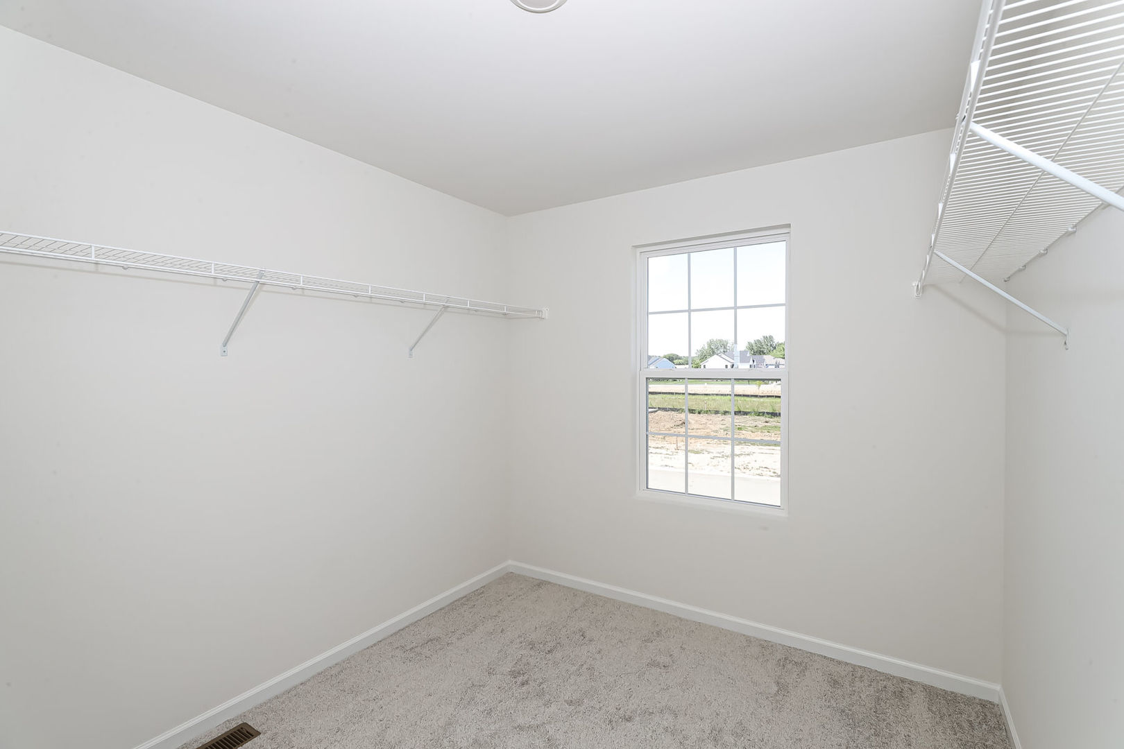 749 Fairfield Drive, Oswego, IL 60543