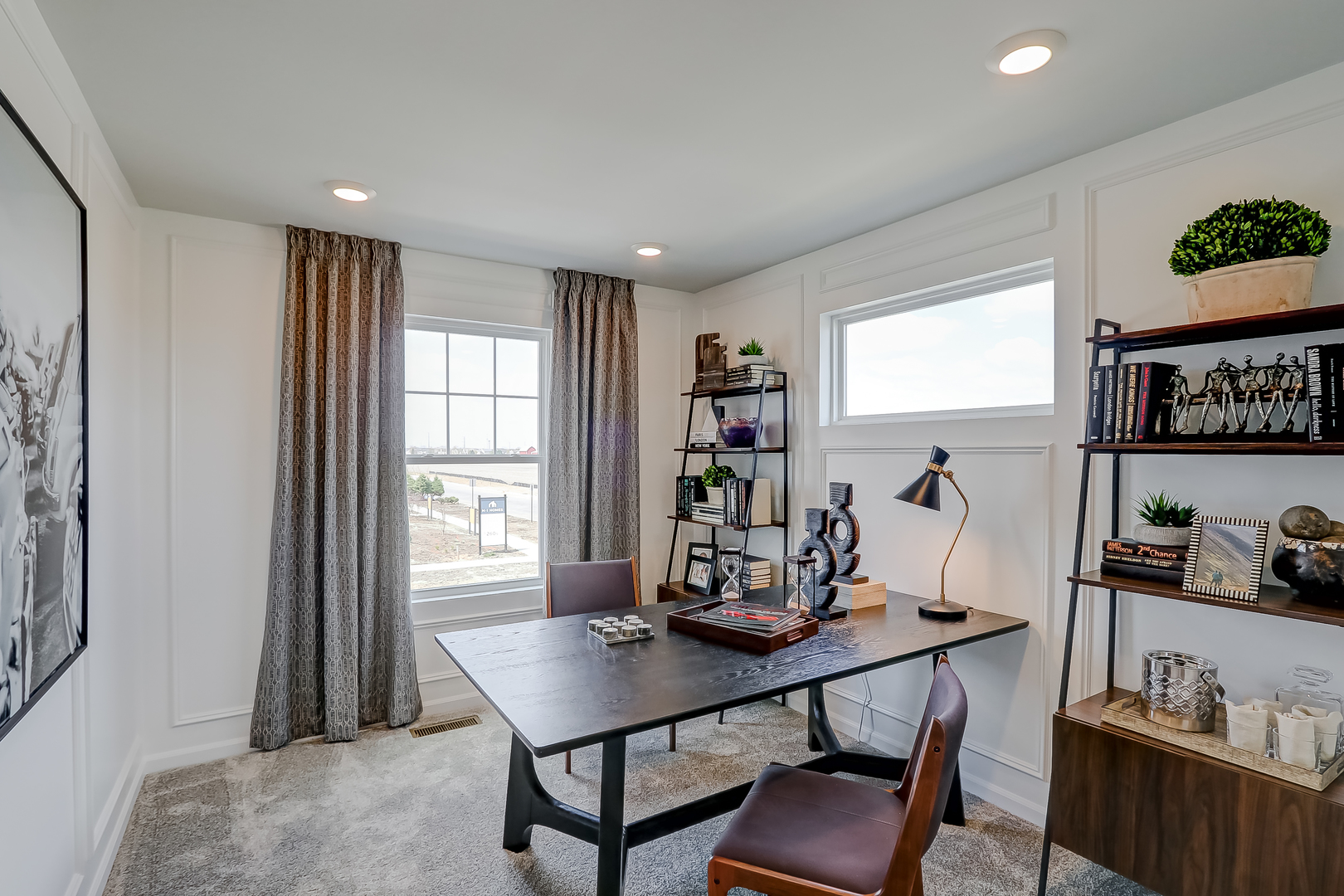 320 Kingsport Drive, South Elgin, IL 60177