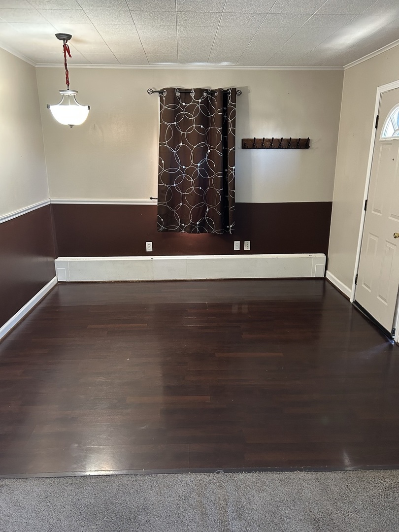 7807 Parkside Avenue, Burbank, IL 60459