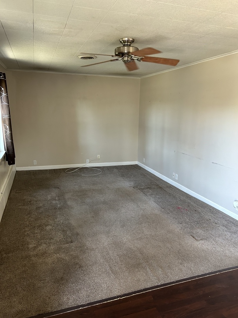 7807 Parkside Avenue, Burbank, IL 60459