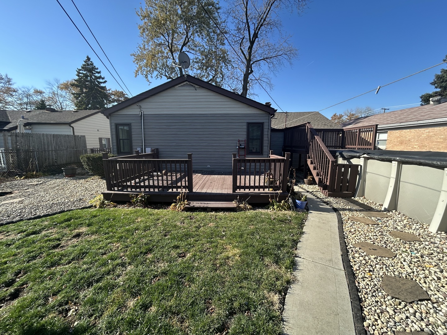 7807 Parkside Avenue, Burbank, IL 60459