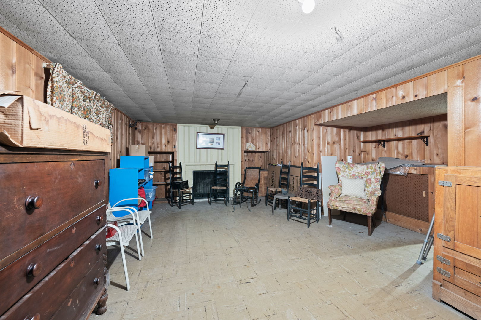 428 S Banbury Road, Arlington Heights, IL 60005