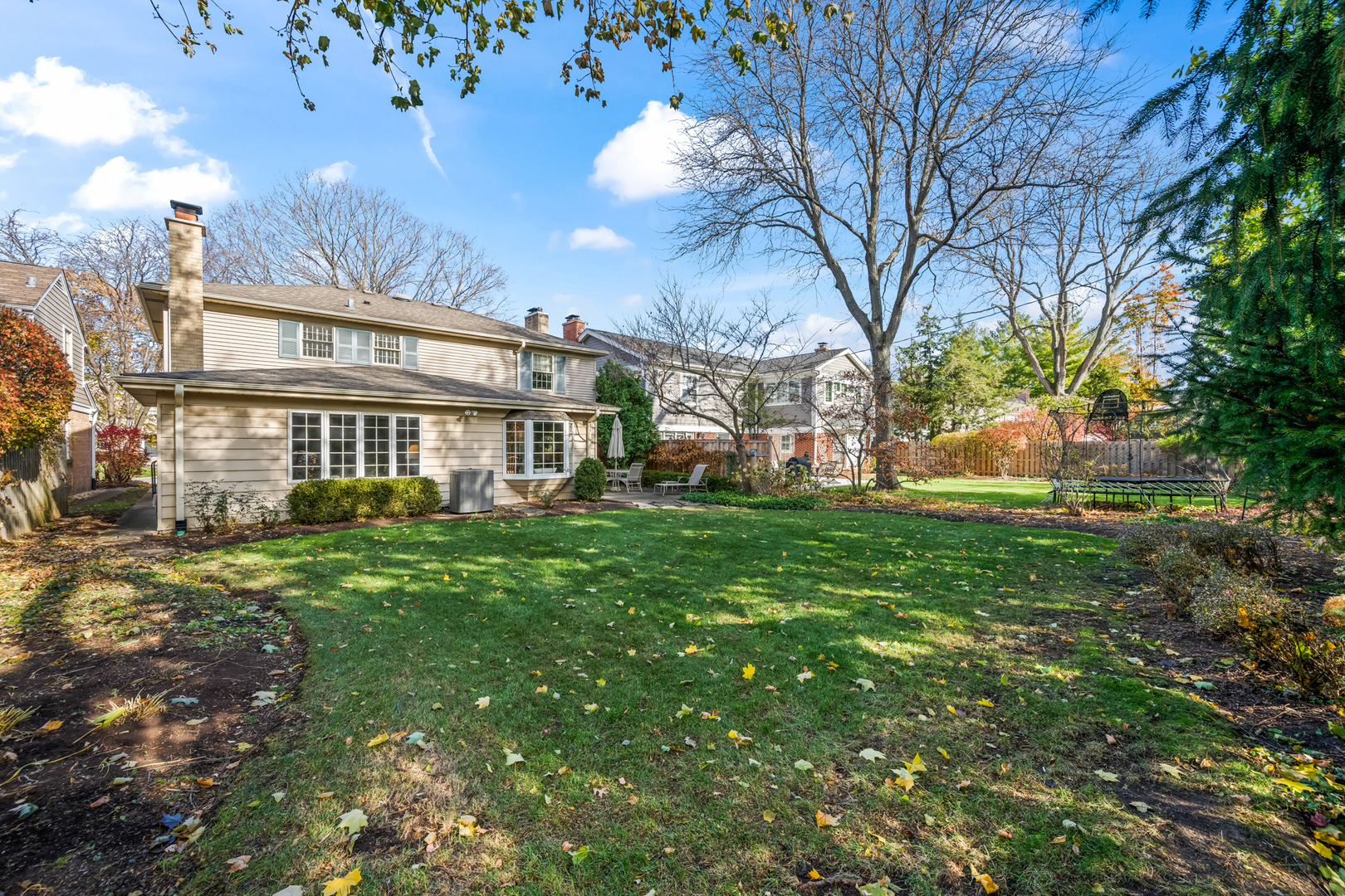 428 S Banbury Road, Arlington Heights, IL 60005