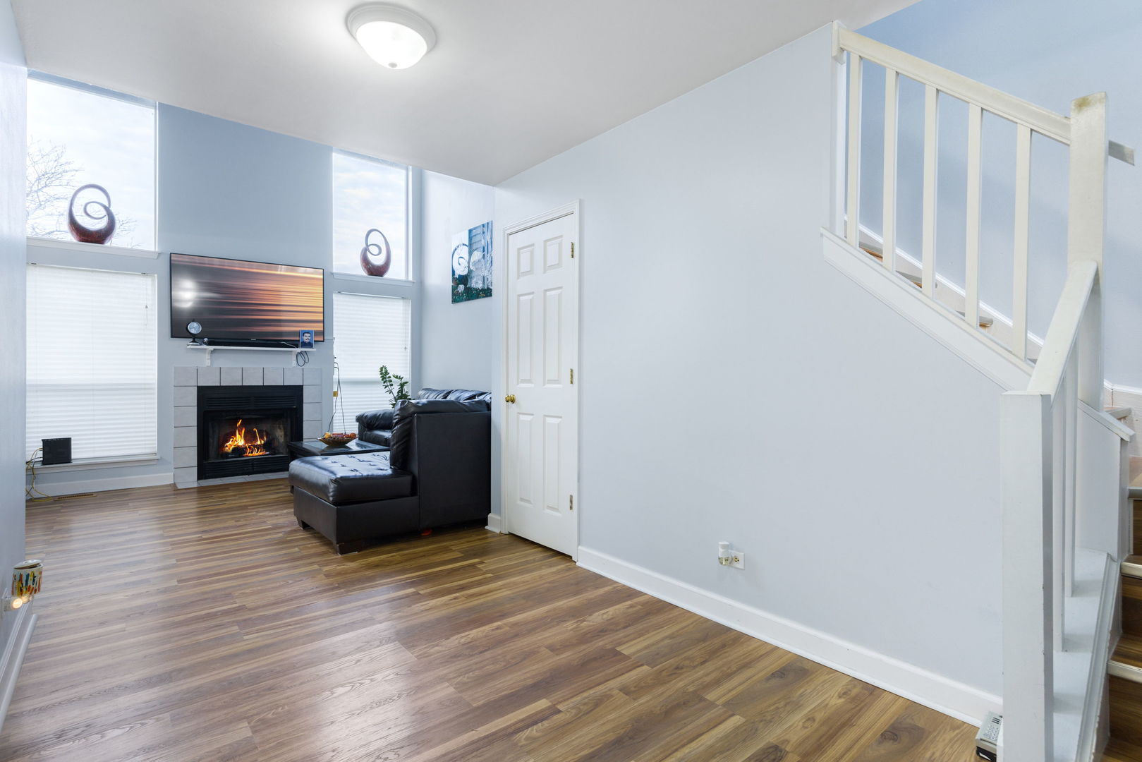 686 Legends Drive, Carol Stream, IL 60188