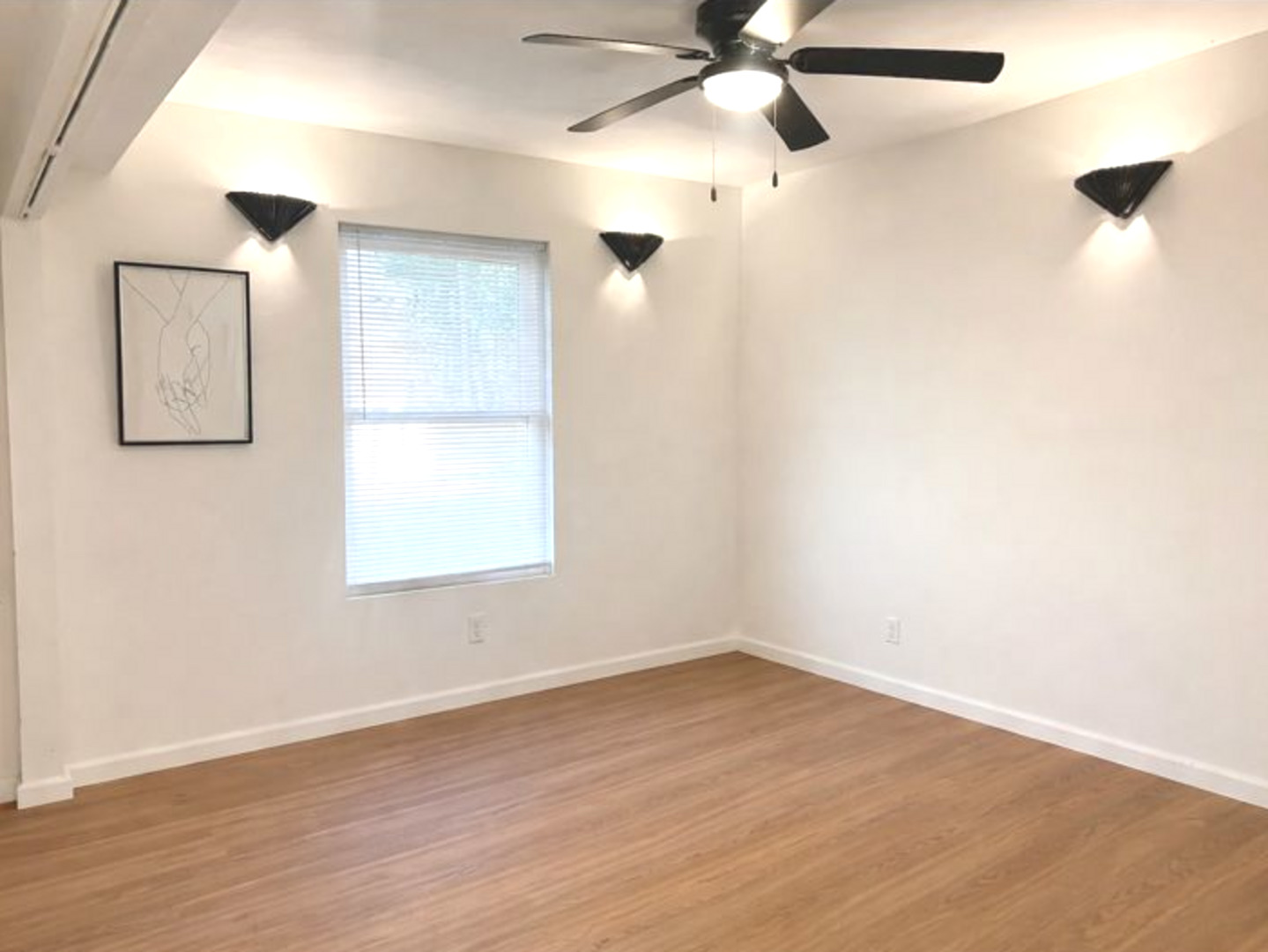 2351 Caton Farm Road, Crest Hill, IL 60403