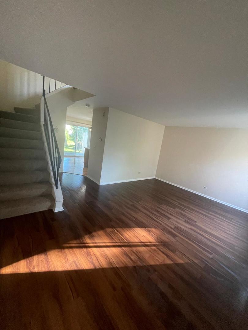 1151 Brockton Court, Aurora, IL 60504