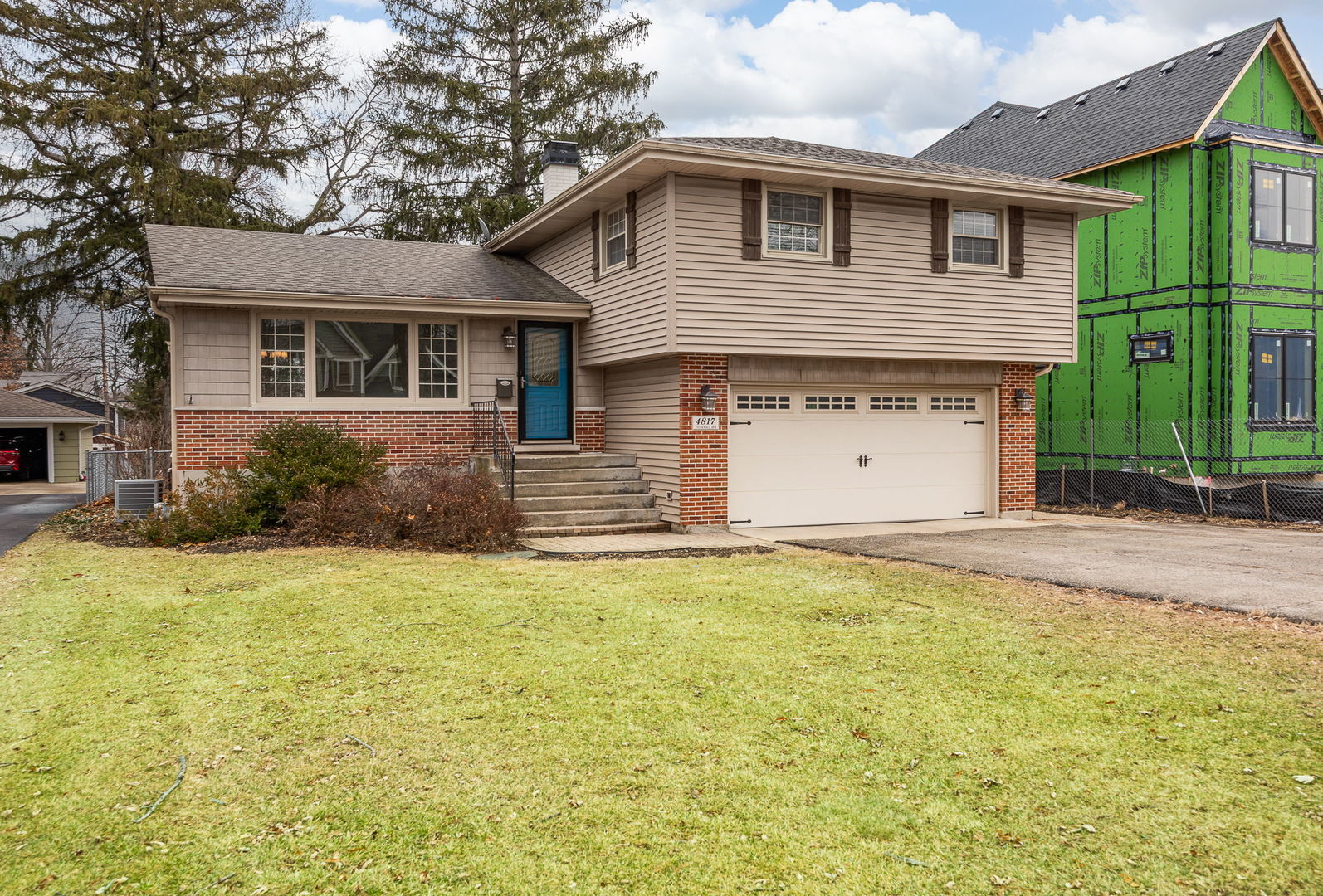 4817 Stonewall Avenue, Downers Grove, IL 60515