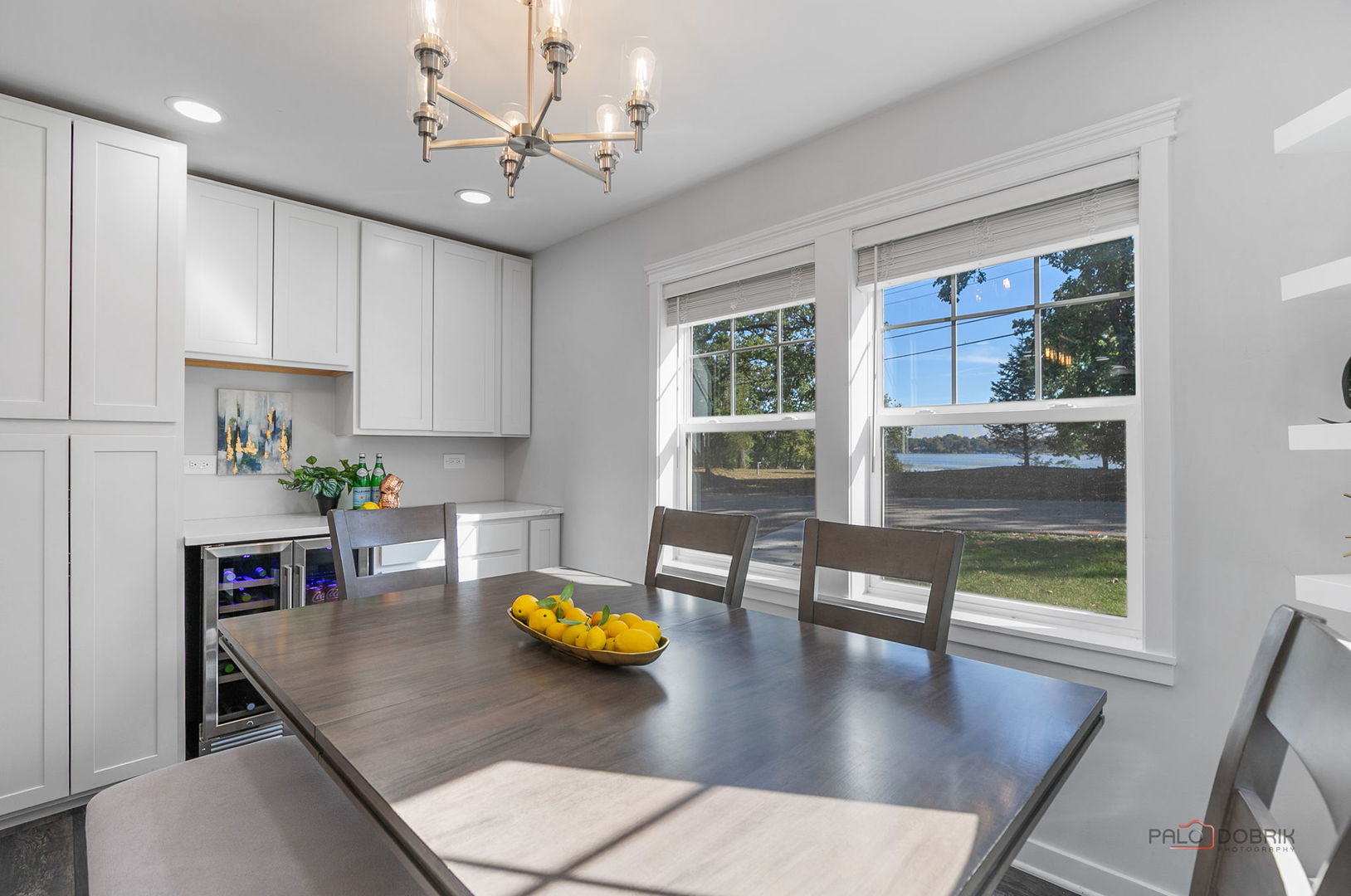 68 E Lakeview Avenue, Round Lake Beach, IL 60073