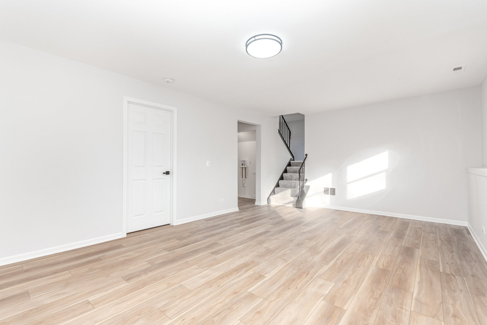 2S261 Sanchez Drive, Warrenville, IL 60555