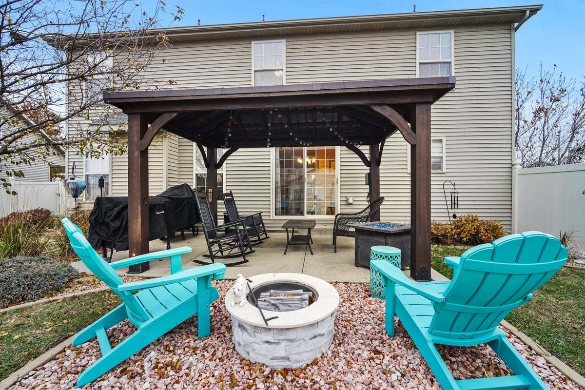 905 Dresser Drive, Normal, IL 61761