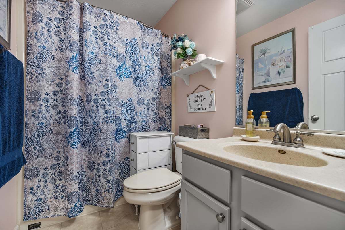 905 Dresser Drive, Normal, IL 61761