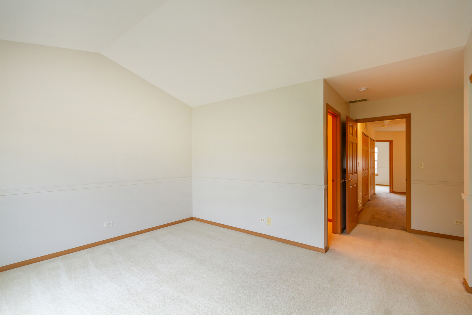 1244 Brookdale Drive #1244, Carpentersville, IL 60110