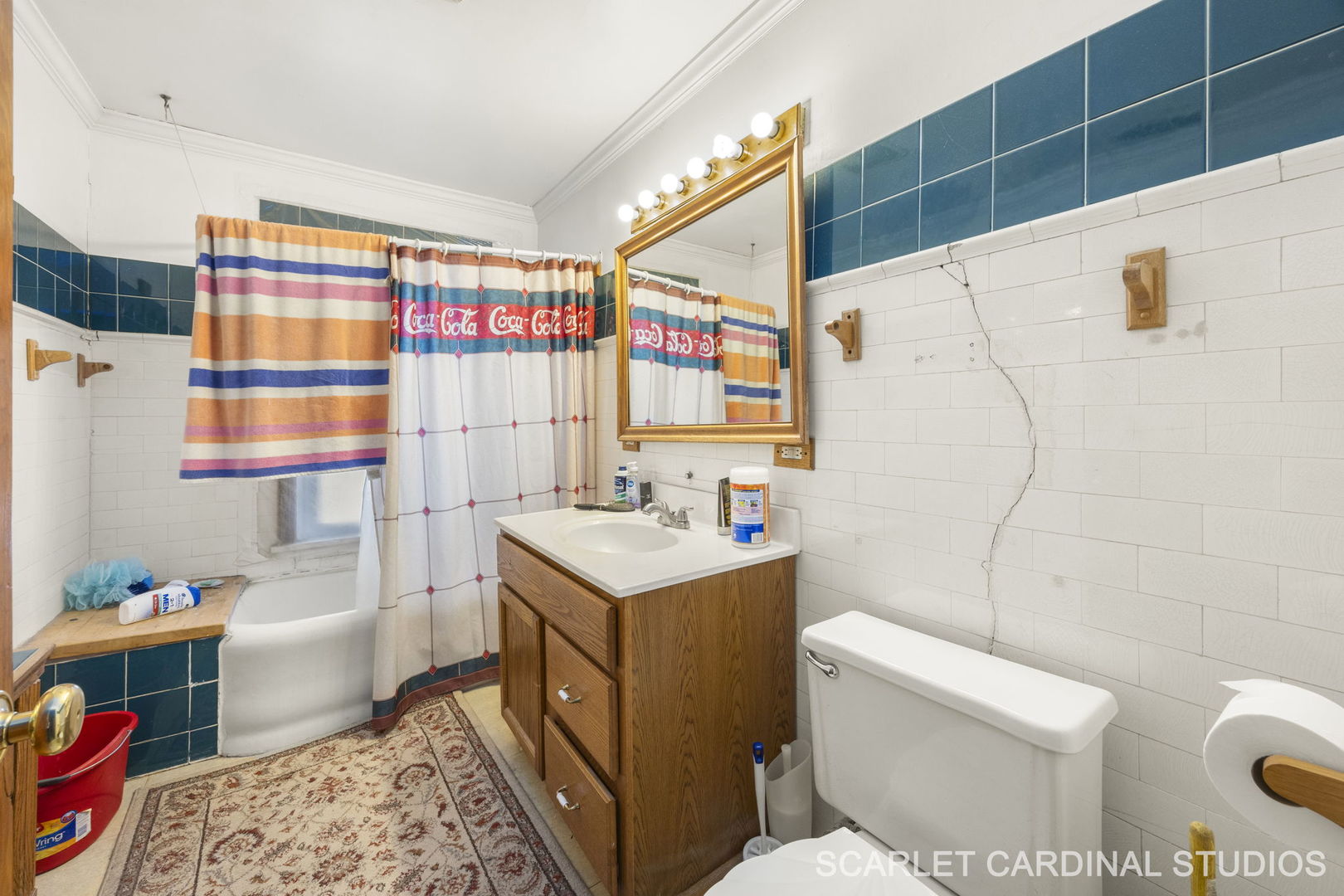 27 E Jackson Street, Villa Park, IL 60181