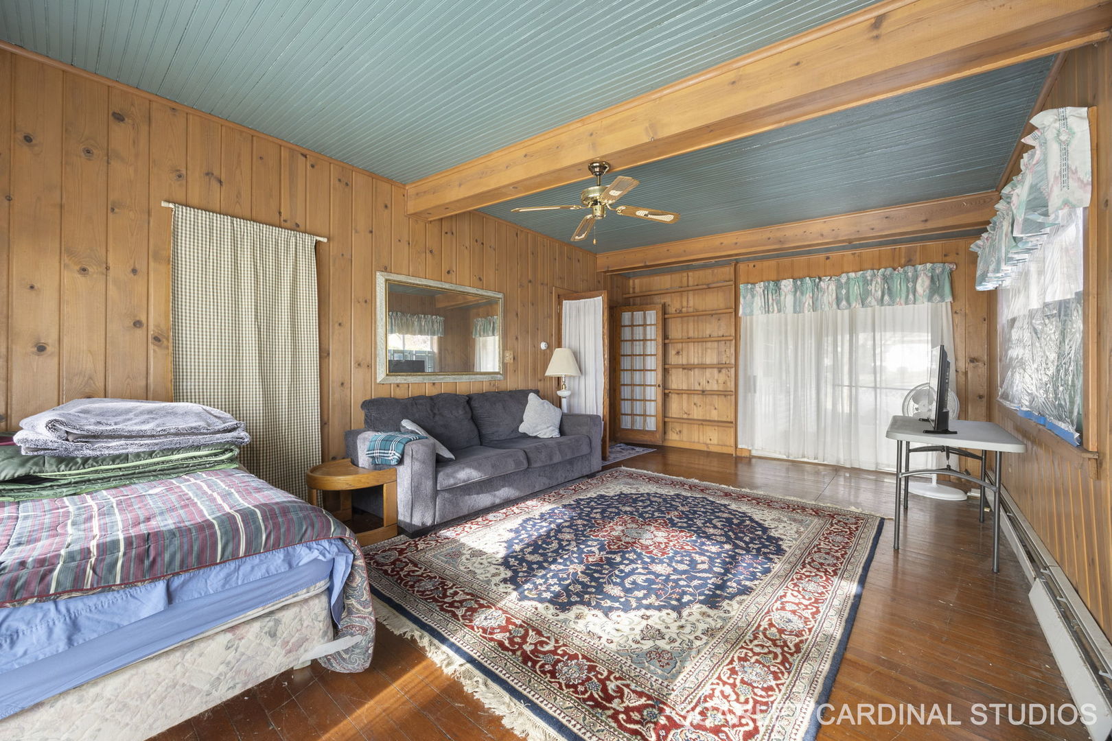 27 E Jackson Street, Villa Park, IL 60181