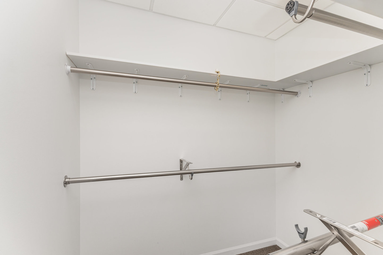 1343 Danada Court, Naperville, IL 60563